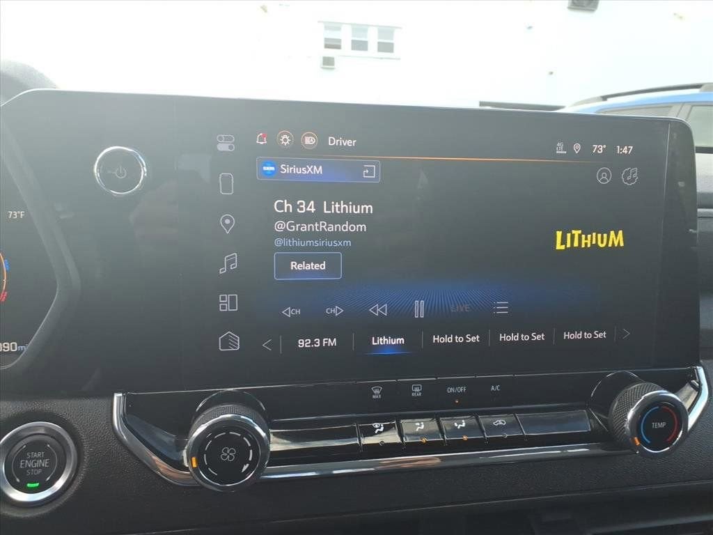 2025 Chevrolet Colorado WT/LT