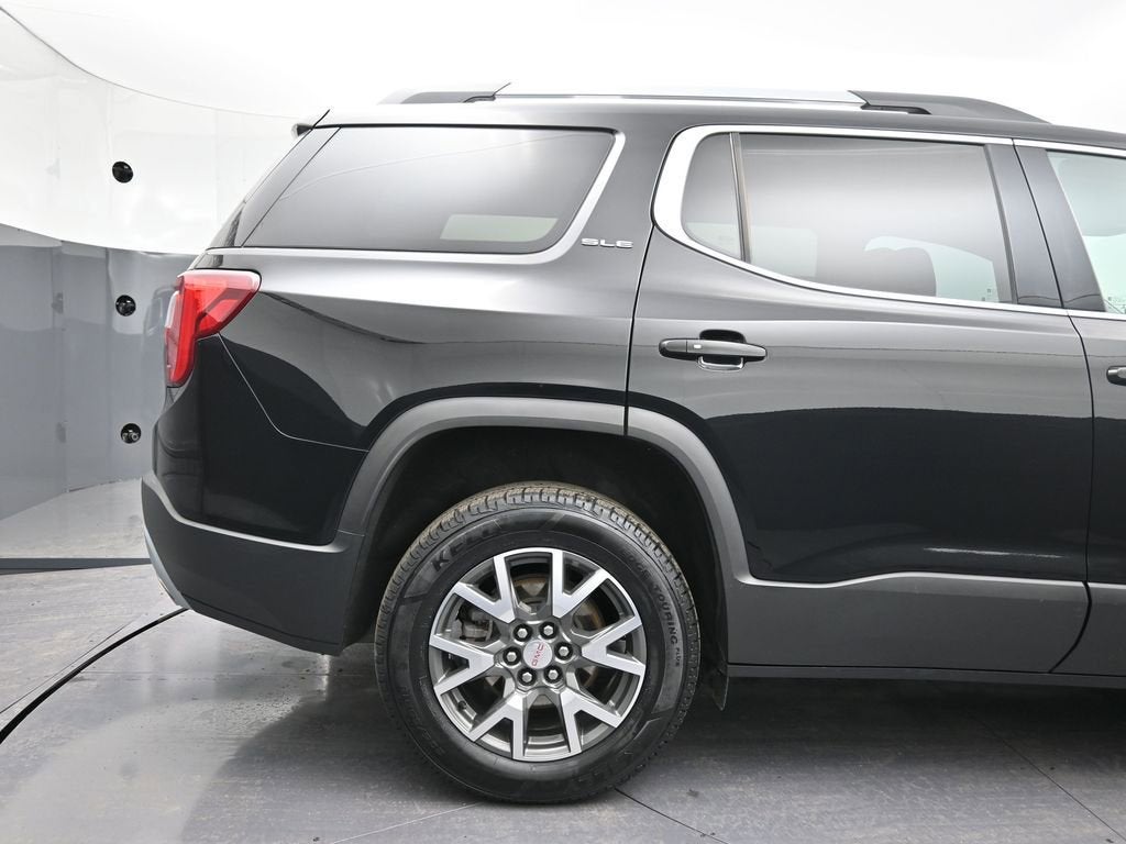 2022 GMC Acadia SLE