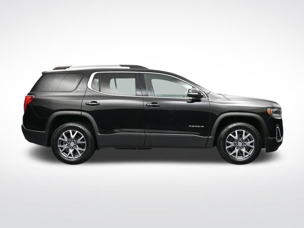 2022 GMC Acadia SLT