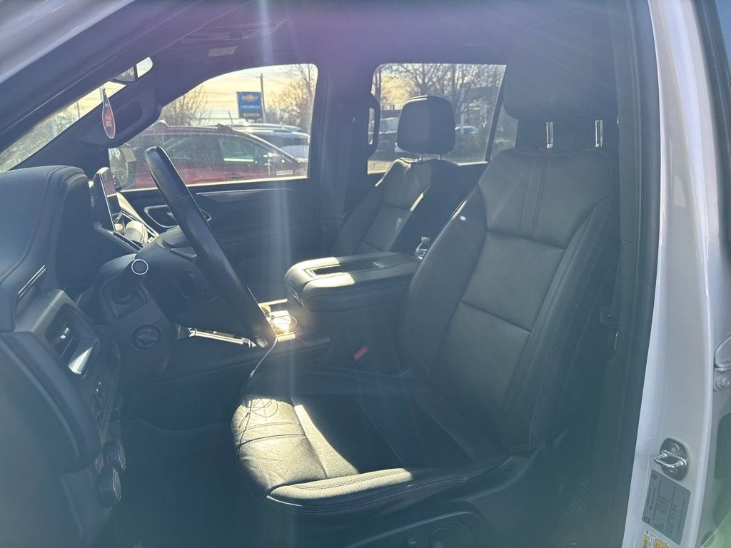 2022 Chevrolet Suburban RST