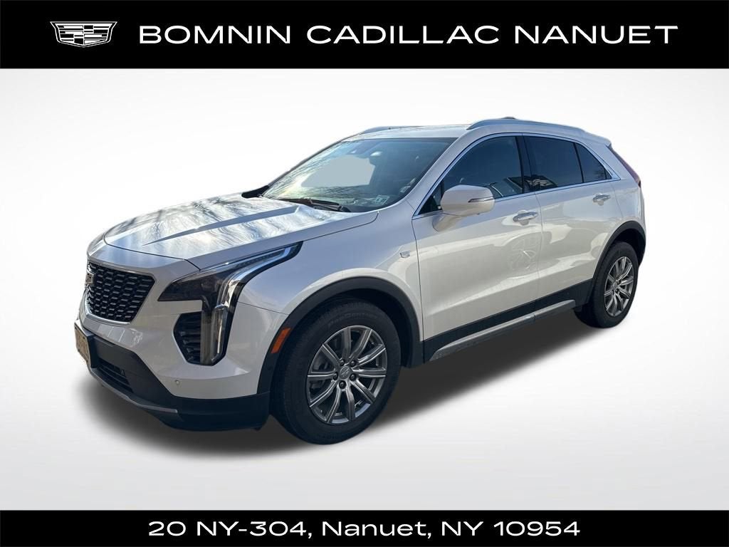 2022 Cadillac XT4 Premium Luxury