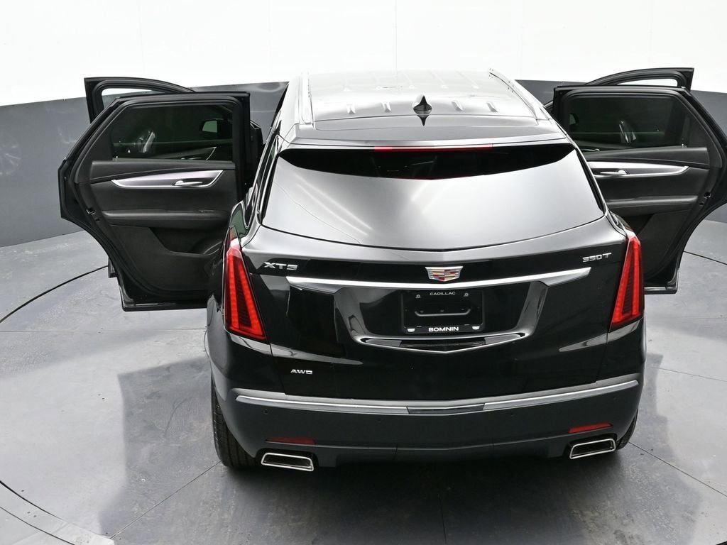 2025 Cadillac XT5 Luxury