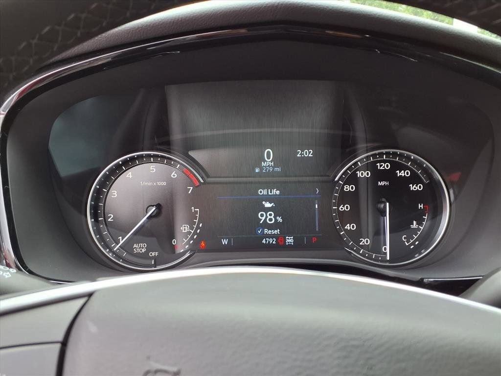 2025 Cadillac XT5 Luxury