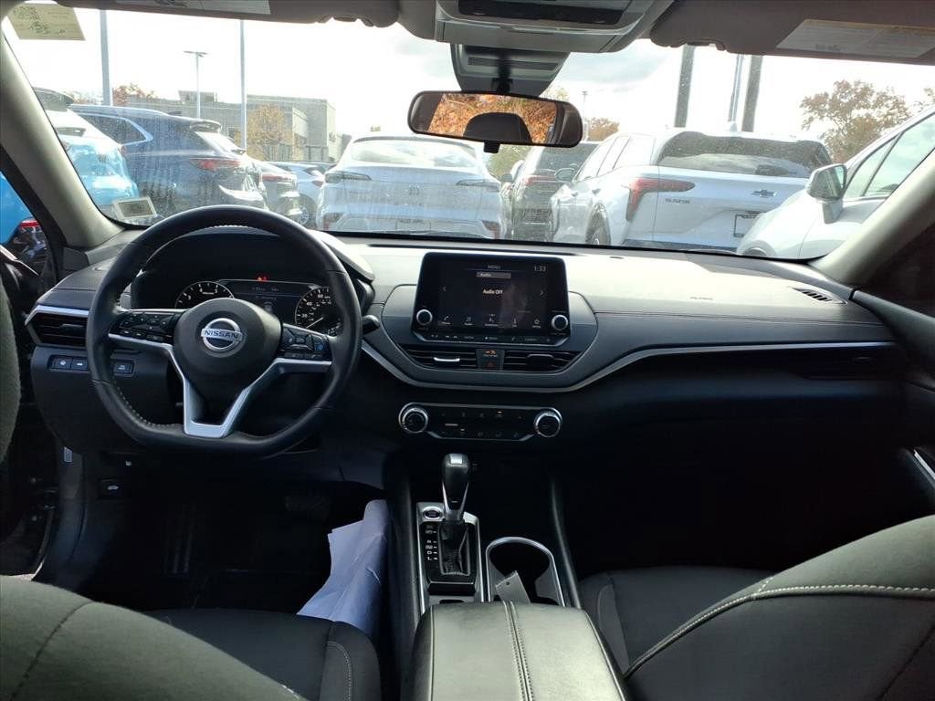 2021 Nissan Altima 2.5 SV