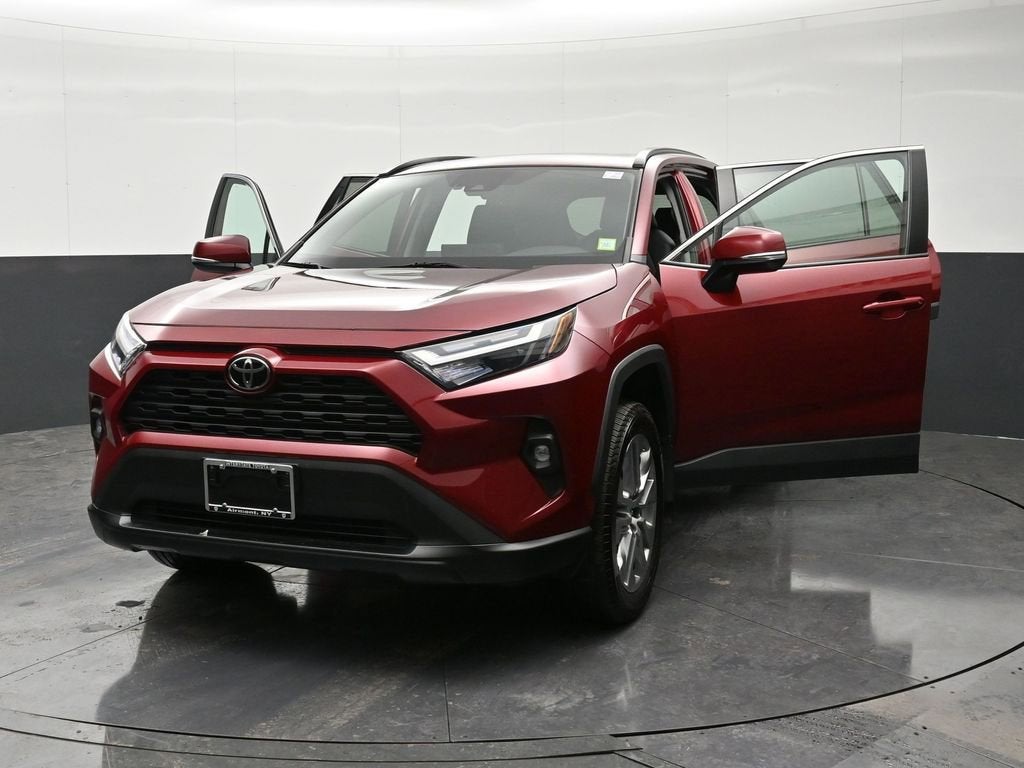 2024 Toyota RAV4 XLE Premium