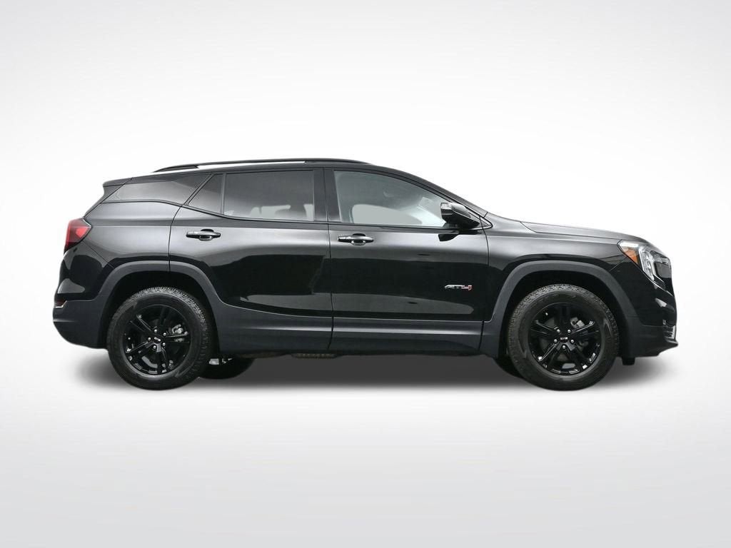 2022 GMC Terrain AT4