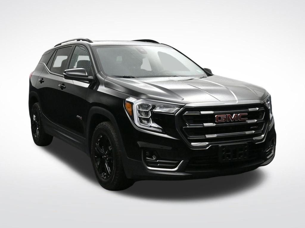2022 GMC Terrain AT4