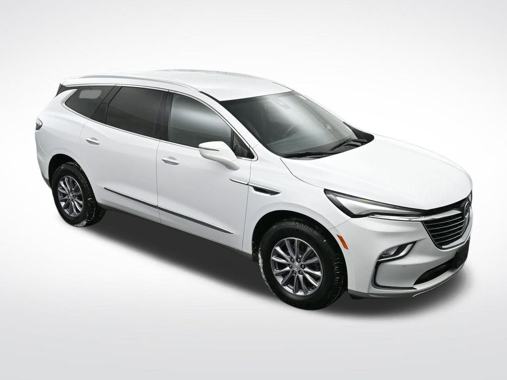 2022 Buick Enclave Essence