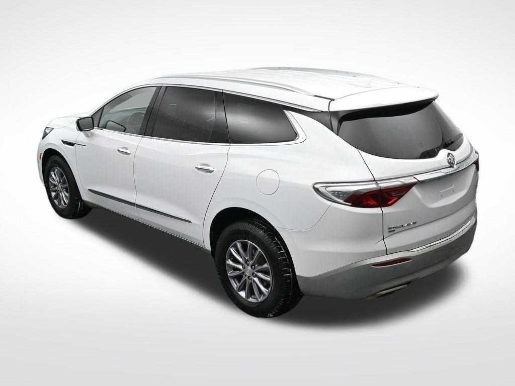 2022 Buick Enclave Essence