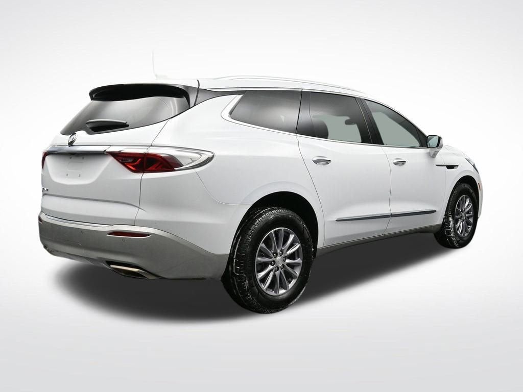 2022 Buick Enclave Essence