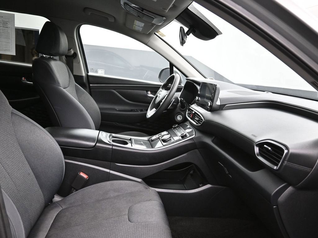 2021 Hyundai Santa Fe SE