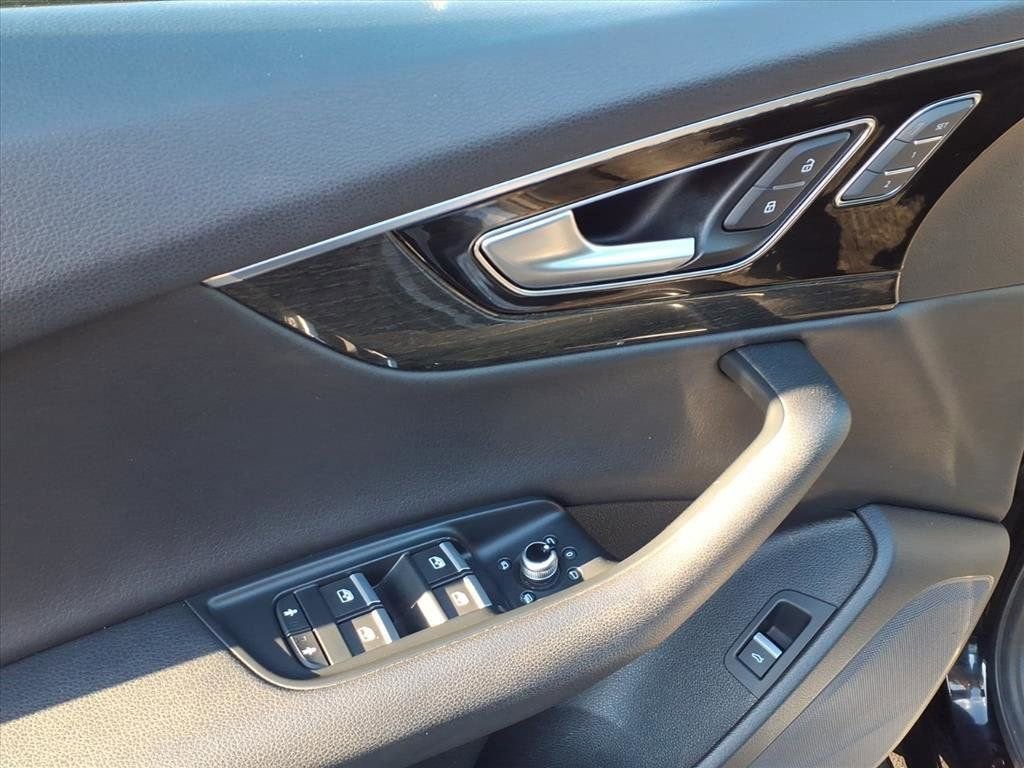 2019 Audi Q7 Premium