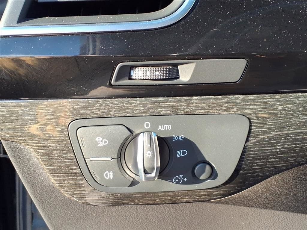 2019 Audi Q7 Premium