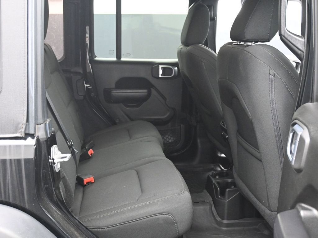 2022 Jeep Wrangler Unlimited Willys