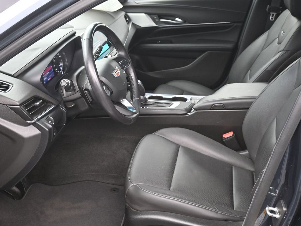 2022 Cadillac CT4 Premium Luxury