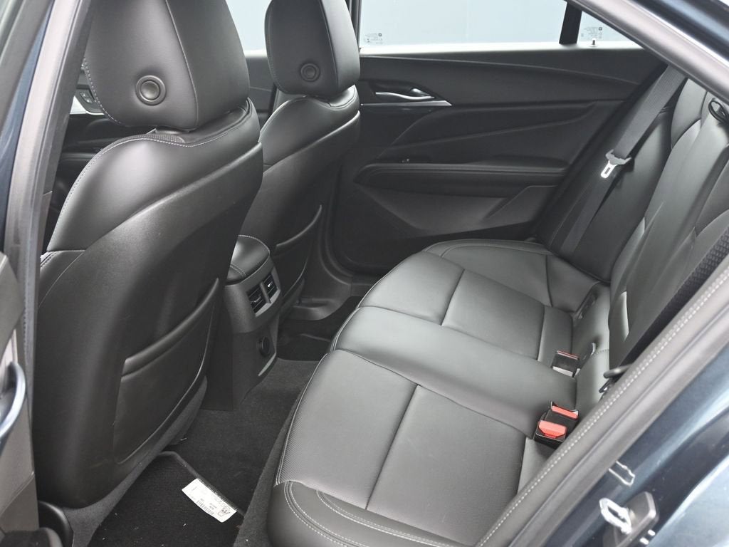 2022 Cadillac CT4 Premium Luxury