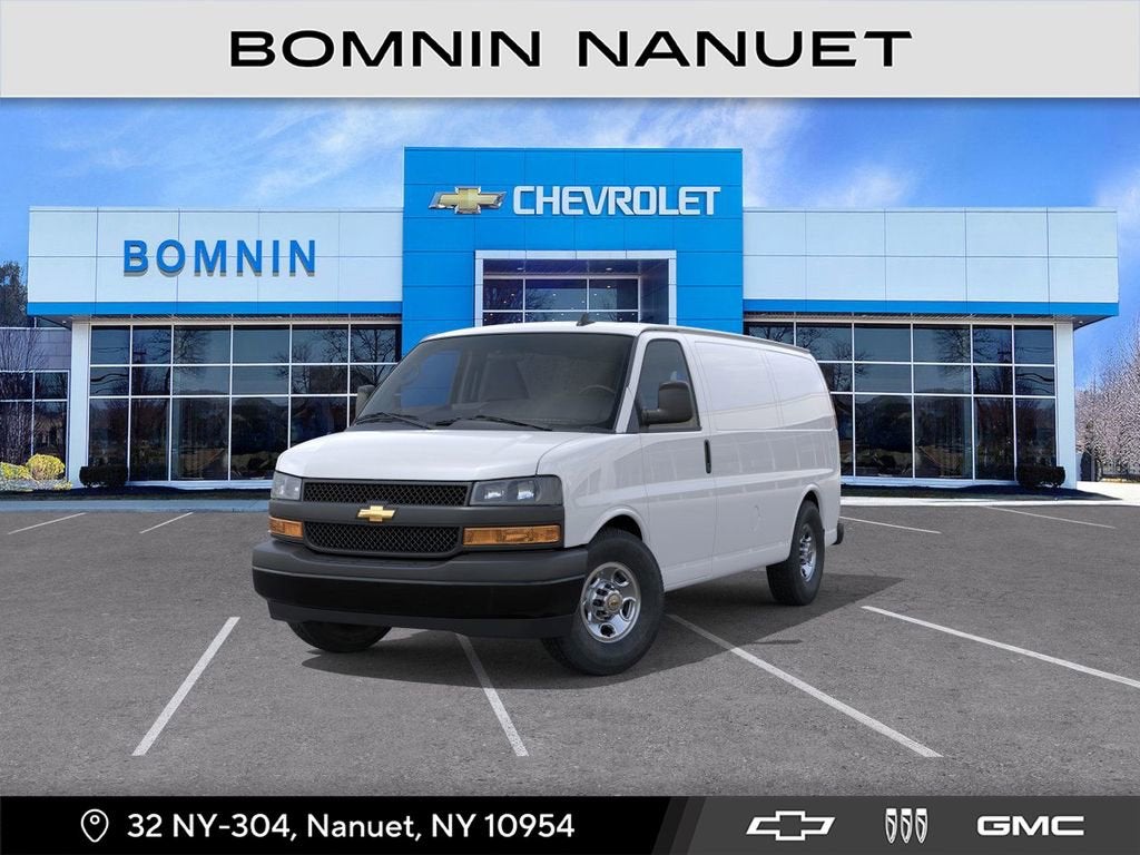 2025 Chevrolet Express Cargo WT