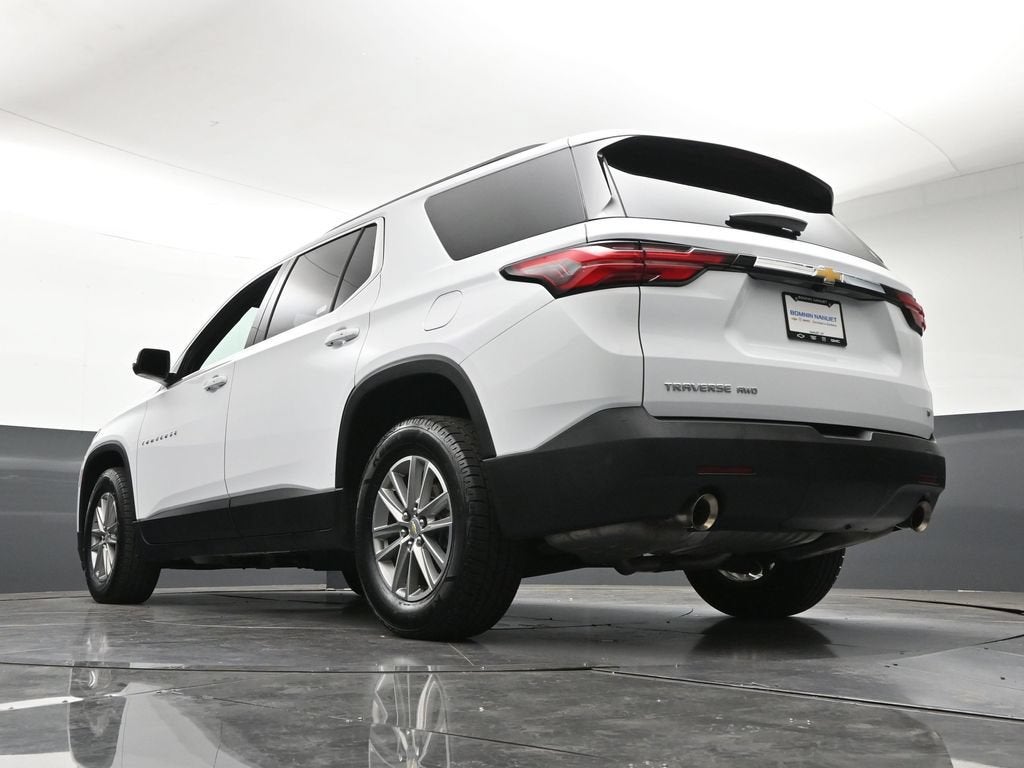 2023 Chevrolet Traverse LT Leather