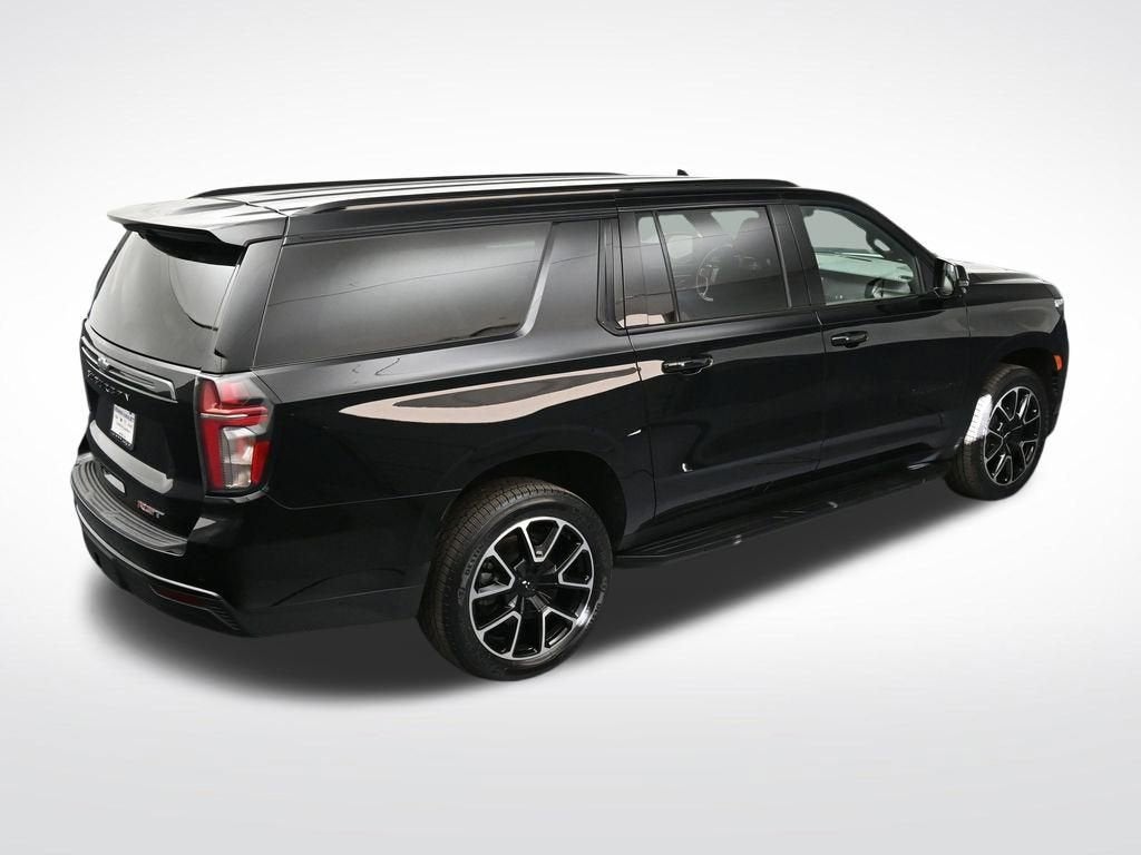 2023 Chevrolet Suburban RST