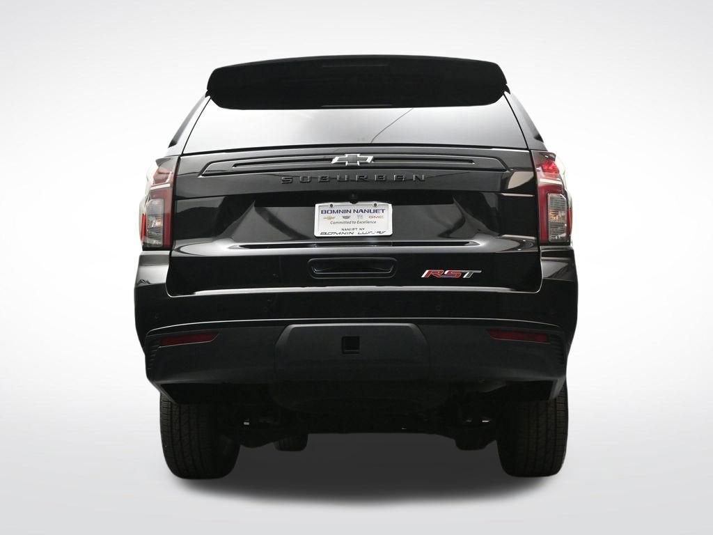 2023 Chevrolet Suburban RST