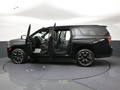 2023 Chevrolet Suburban RST