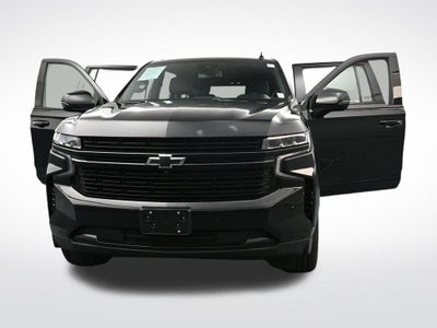 2023 Chevrolet Suburban RST