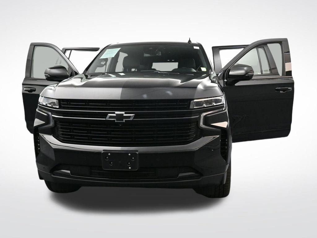 2023 Chevrolet Suburban RST