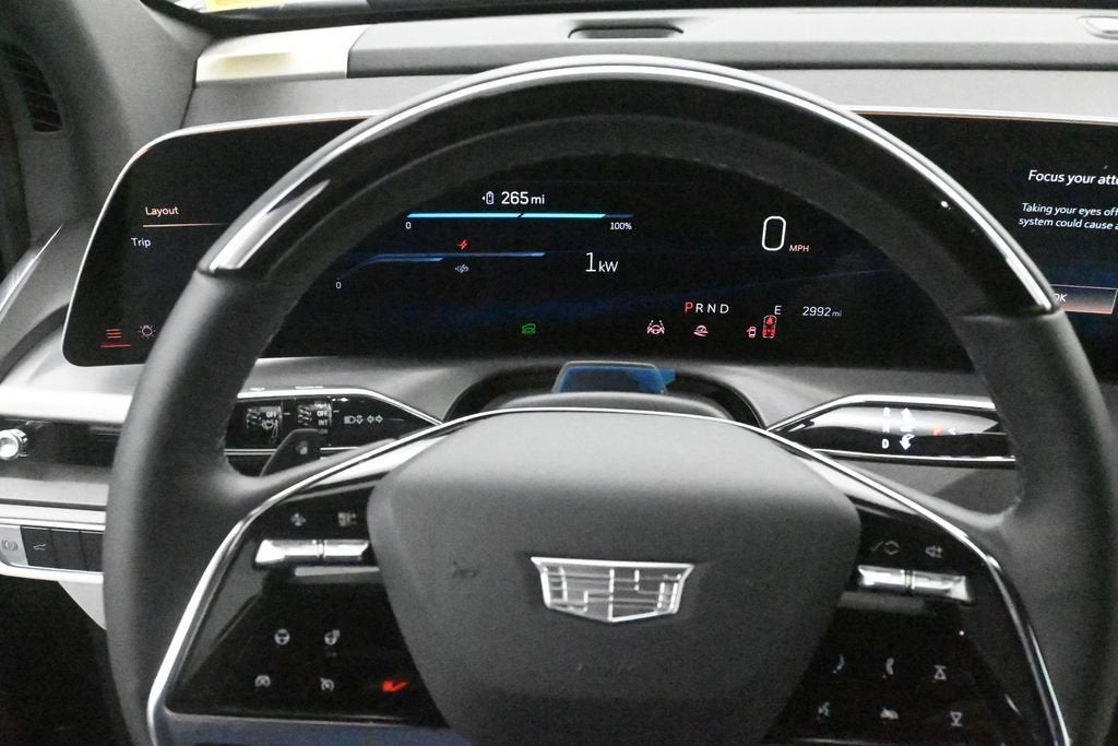 2026 Cadillac VISTIQ Luxury