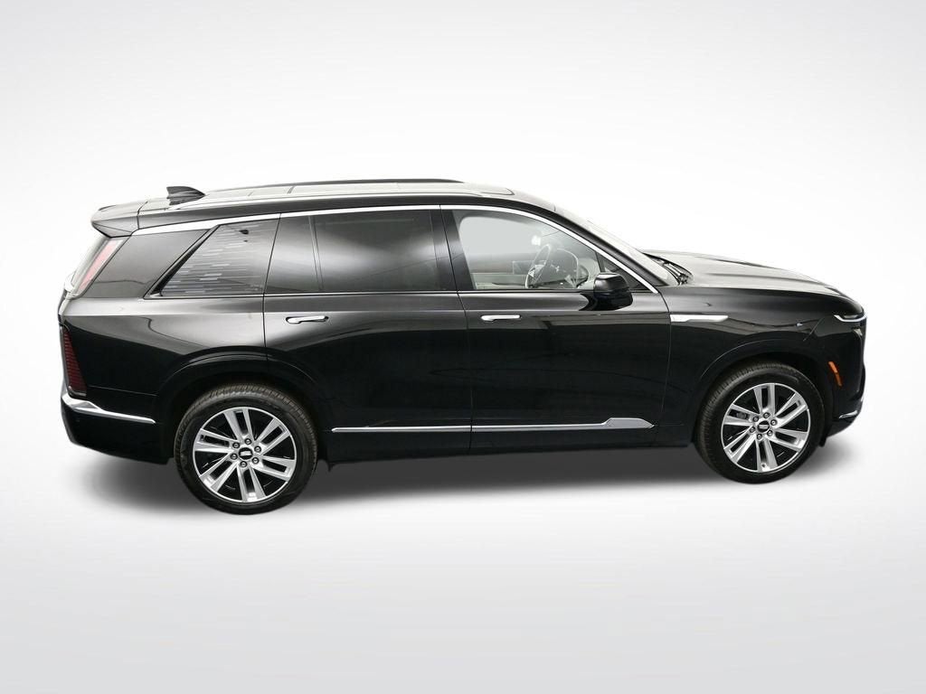 2026 Cadillac VISTIQ Luxury