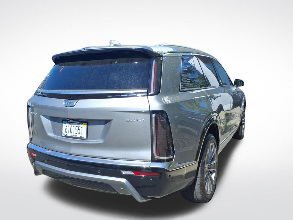 2026 Cadillac VISTIQ Luxury