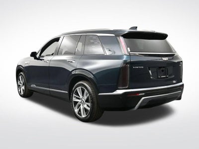 2026 Cadillac VISTIQ Luxury