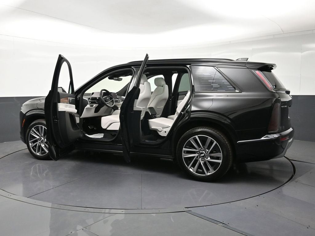 2026 Cadillac VISTIQ Sport