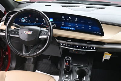 2024 Cadillac XT4 Luxury