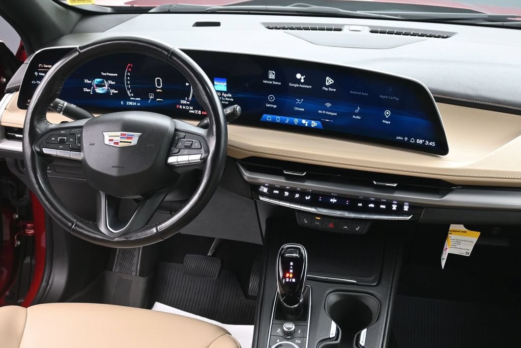 2024 Cadillac XT4 Luxury