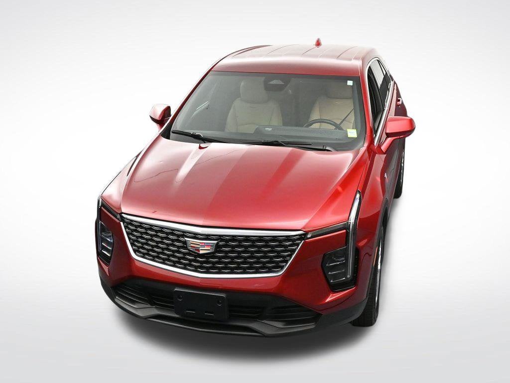 2024 Cadillac XT4 Luxury