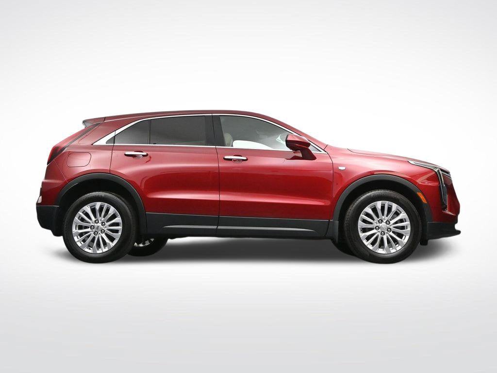 2024 Cadillac XT4 Luxury