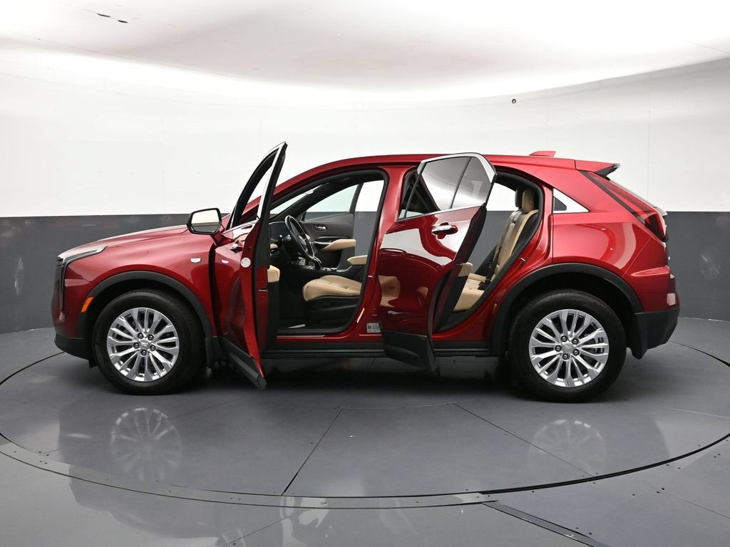 2024 Cadillac XT4 Luxury