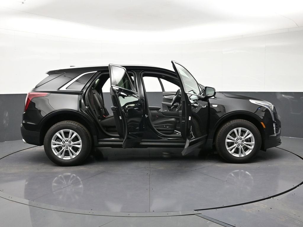 2025 Cadillac XT5 Luxury