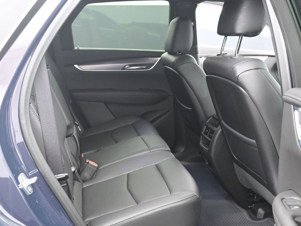 2025 Cadillac XT5 Luxury