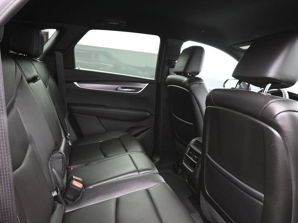 2025 Cadillac XT5 Luxury