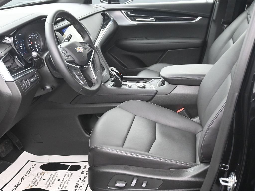 2026 Cadillac XT5 Premium Luxury