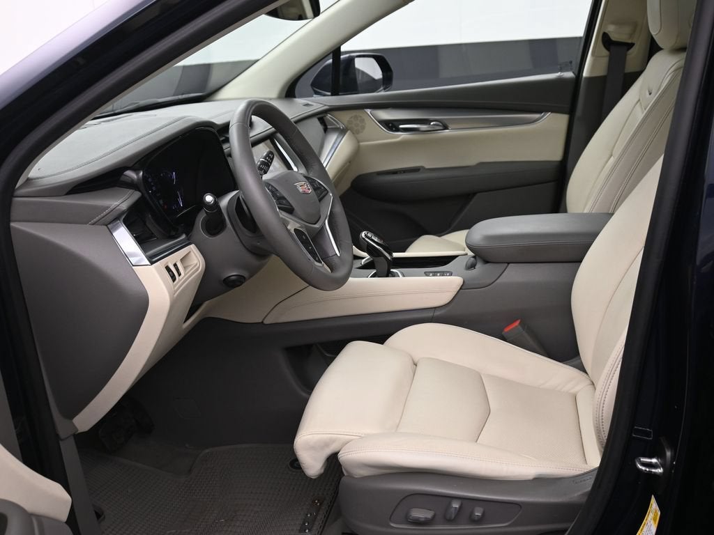 2017 Cadillac XT5 Luxury AWD