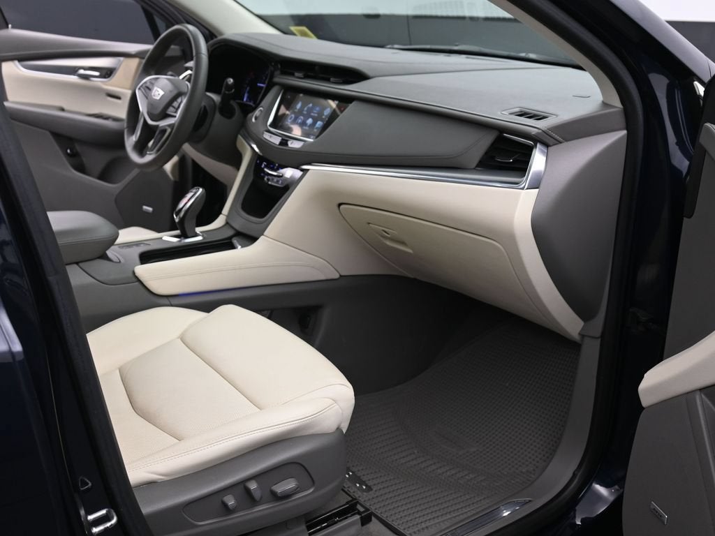 2017 Cadillac XT5 Luxury AWD