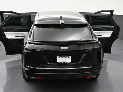 2025 Cadillac LYRIQ Luxury 1
