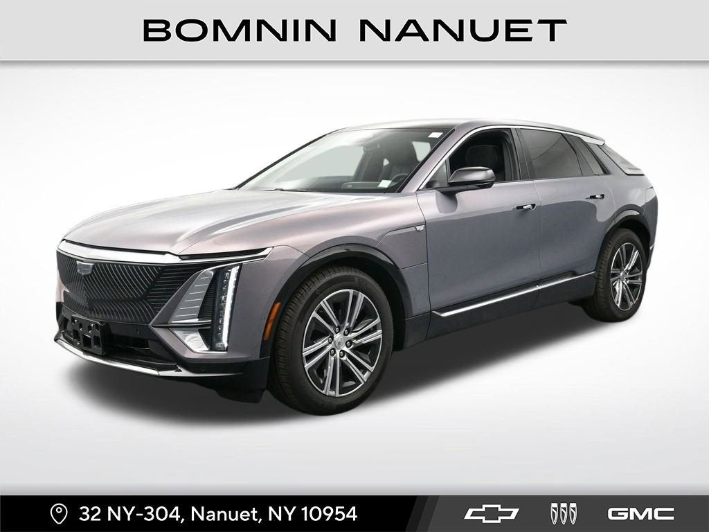 2025 Cadillac LYRIQ Luxury 1