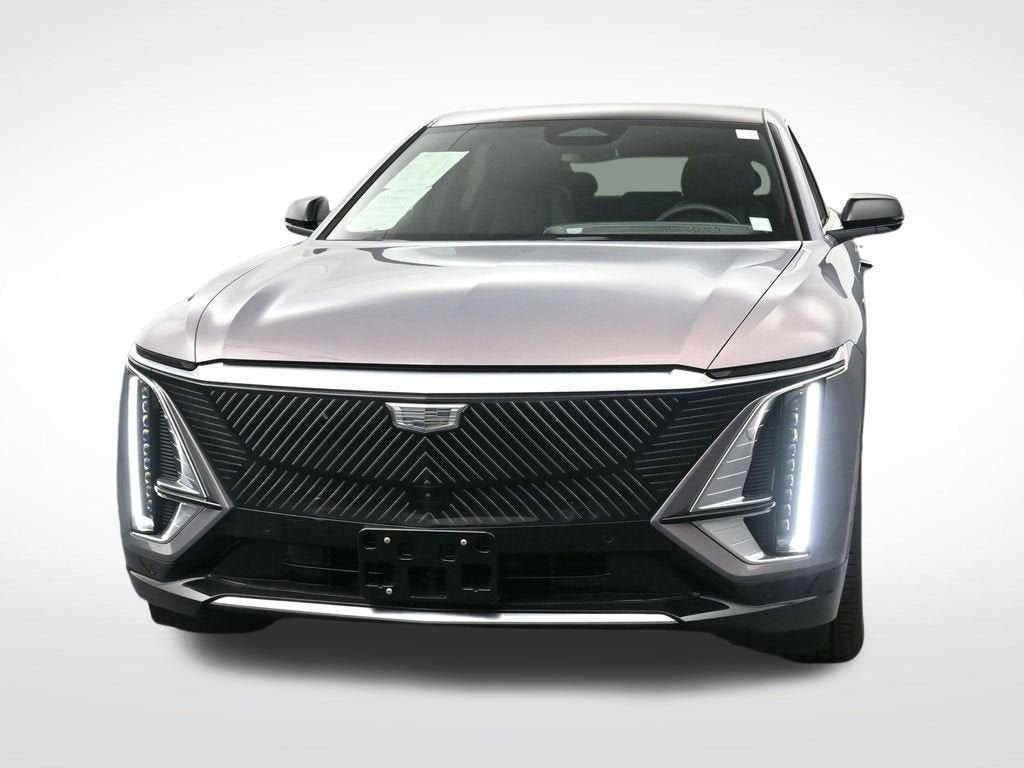 2025 Cadillac LYRIQ Luxury 1