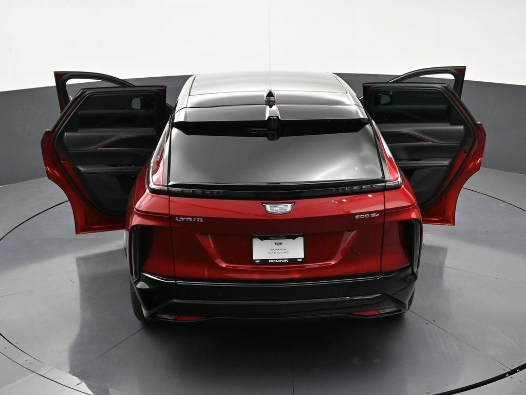2025 Cadillac LYRIQ Sport 1