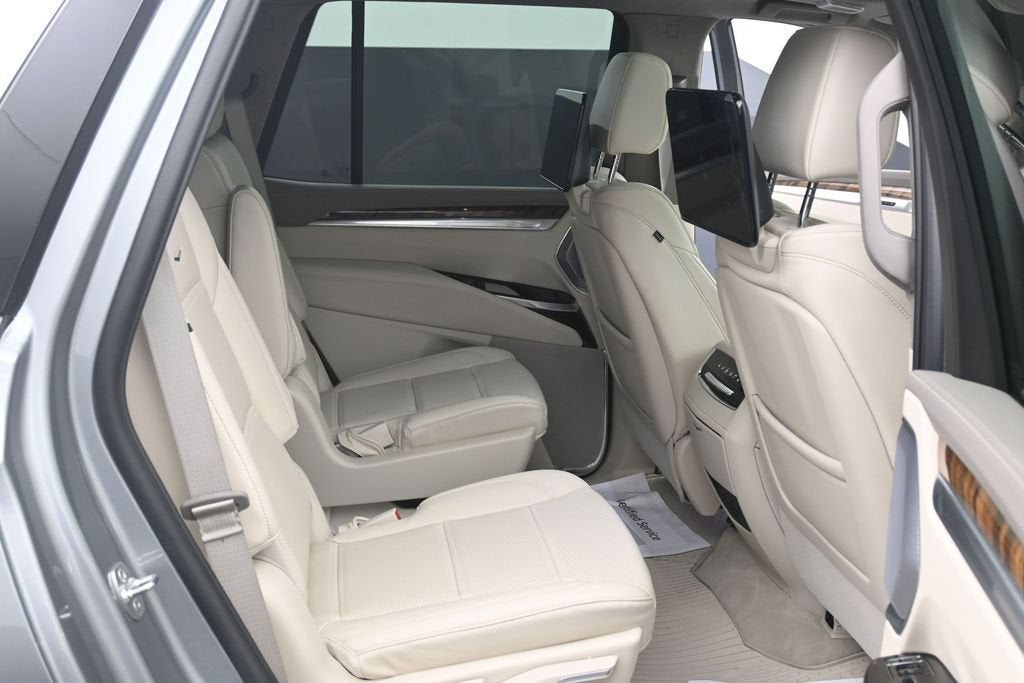 2025 Cadillac Escalade Premium Luxury Platinum