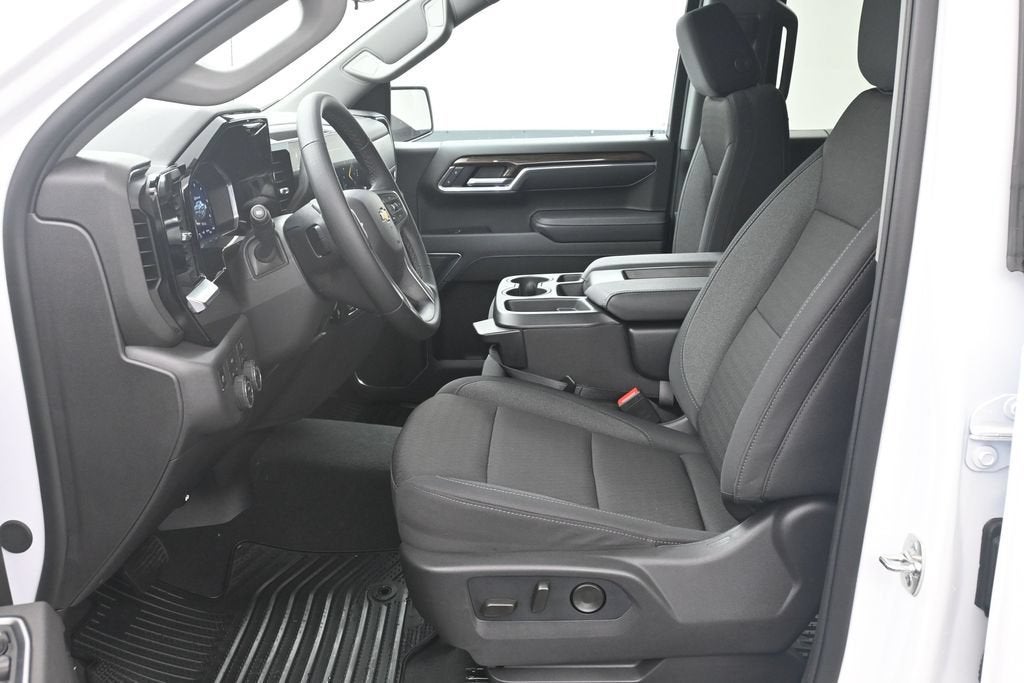 2026 Chevrolet Silverado 1500 LT - Photo 10