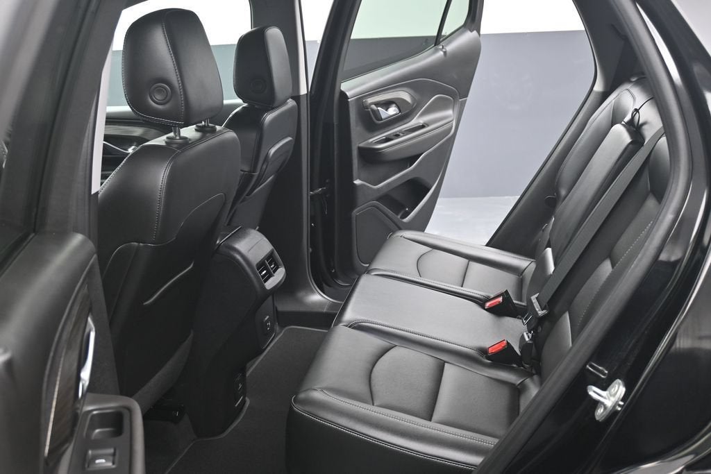 2023 GMC Terrain SLT - Photo 13